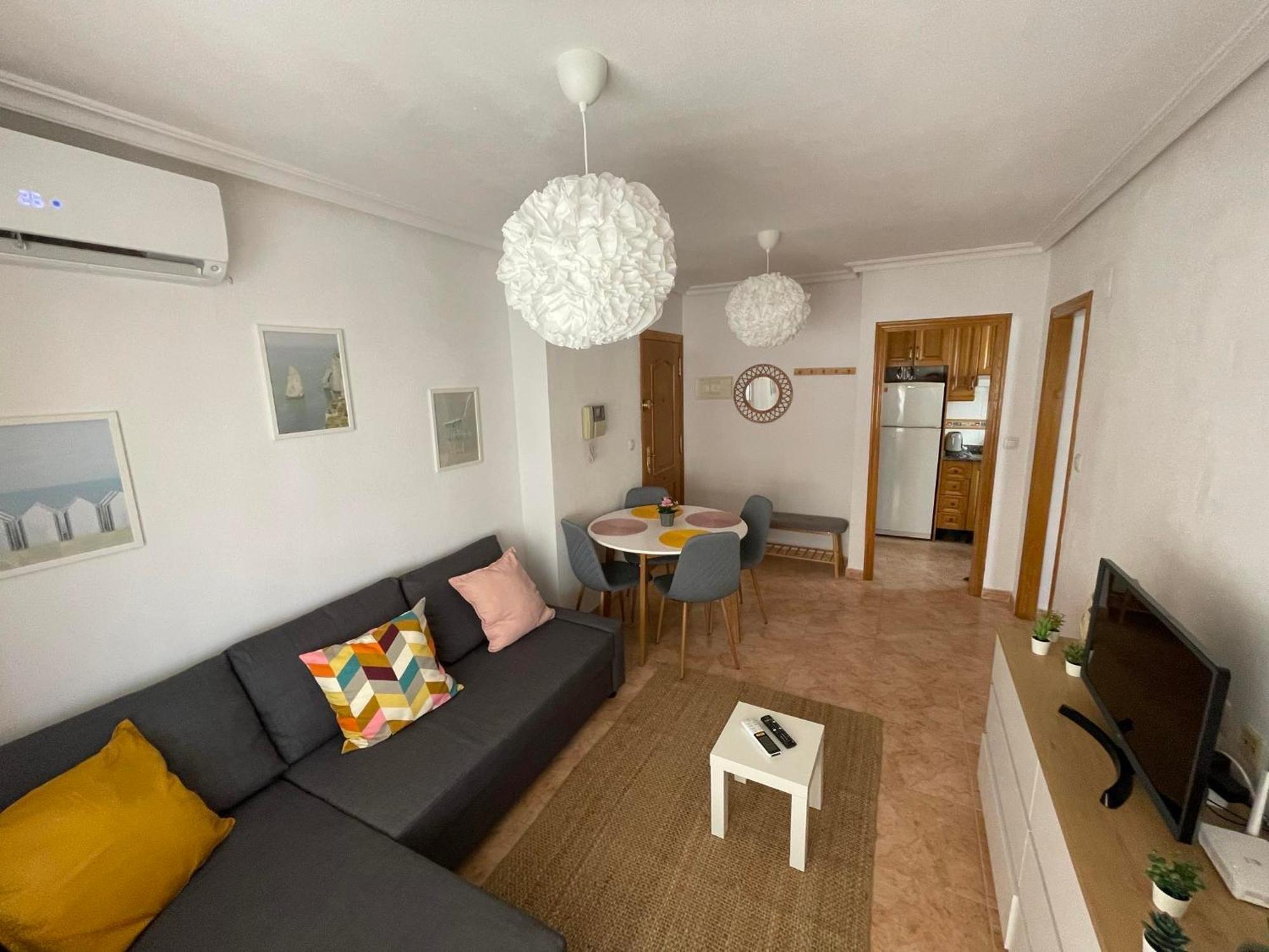 Charming Apartment 500M To Cura Beach Torrevieja Bagian luar foto
