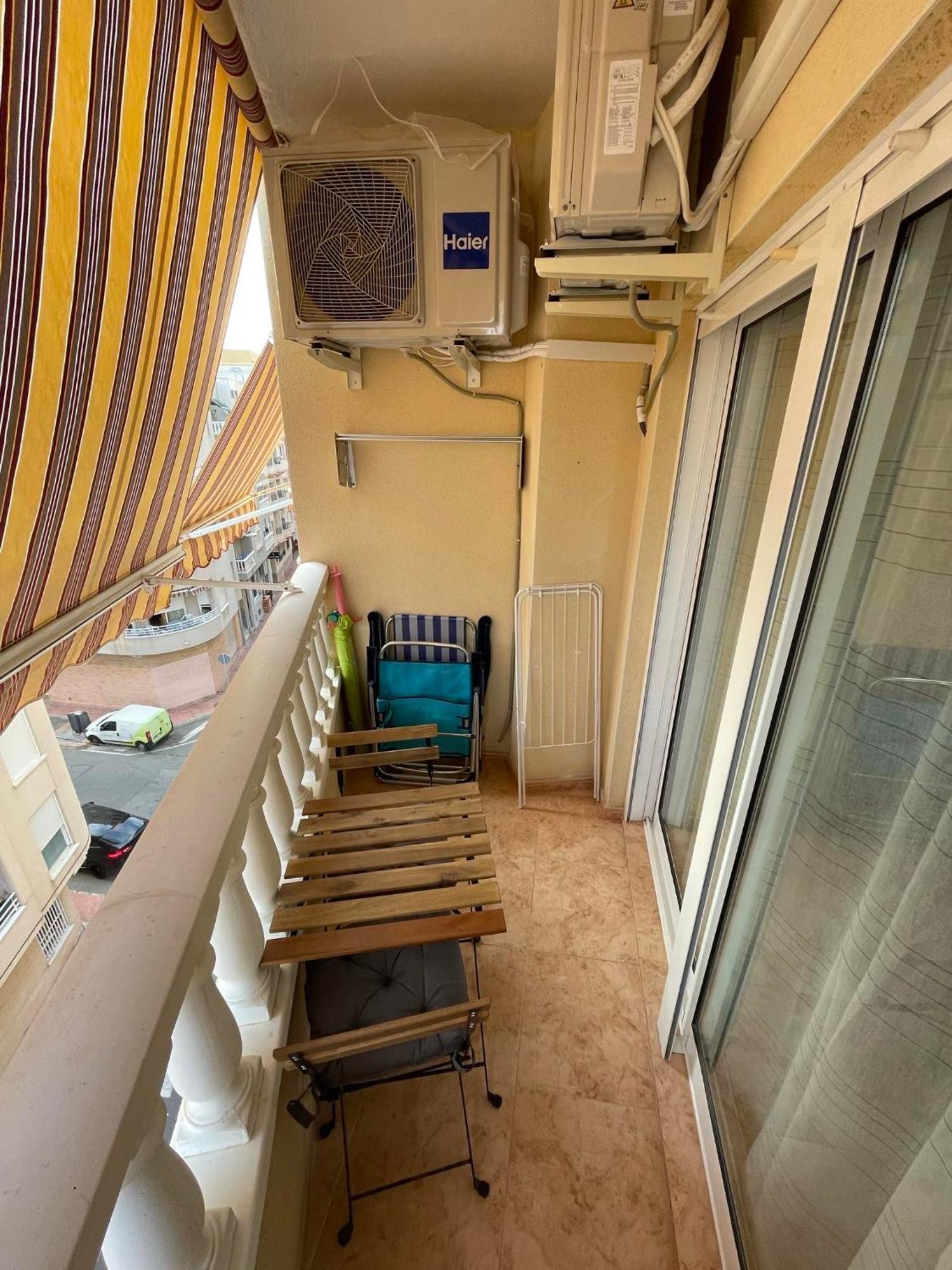 Charming Apartment 500M To Cura Beach Torrevieja Bagian luar foto